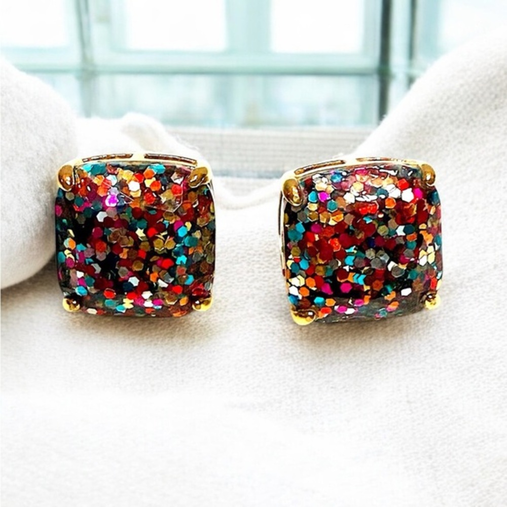 🌈 Multicolor Glitter Stud Earrings – Fun Statement Jewelry Gift